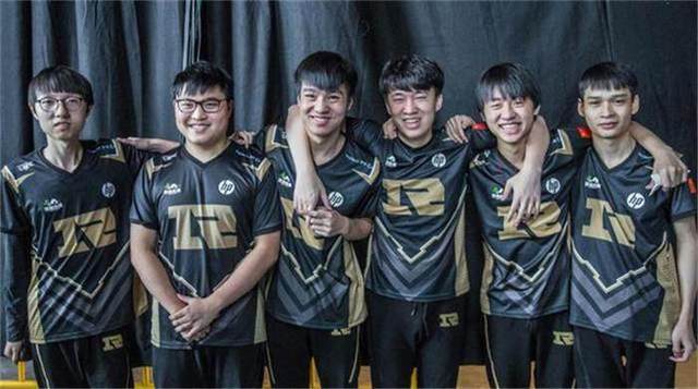 他可以更多 他可以更多